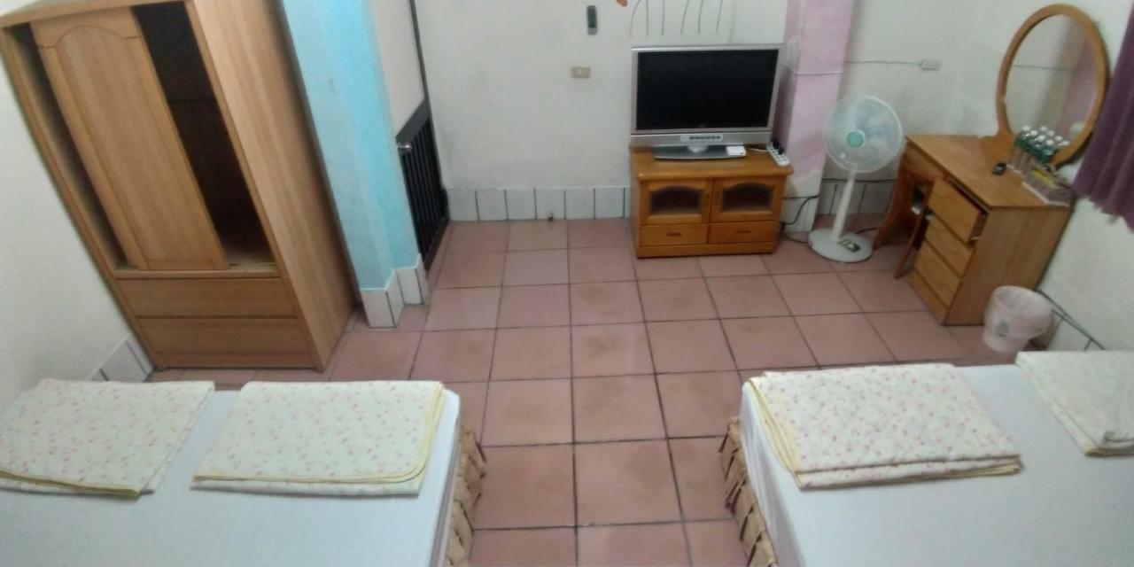 Sun Wu Homestay Dawu Extérieur photo